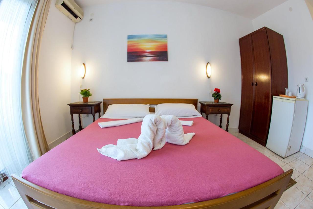 Guest House Mandarina Μπούντβα Εξωτερικό φωτογραφία