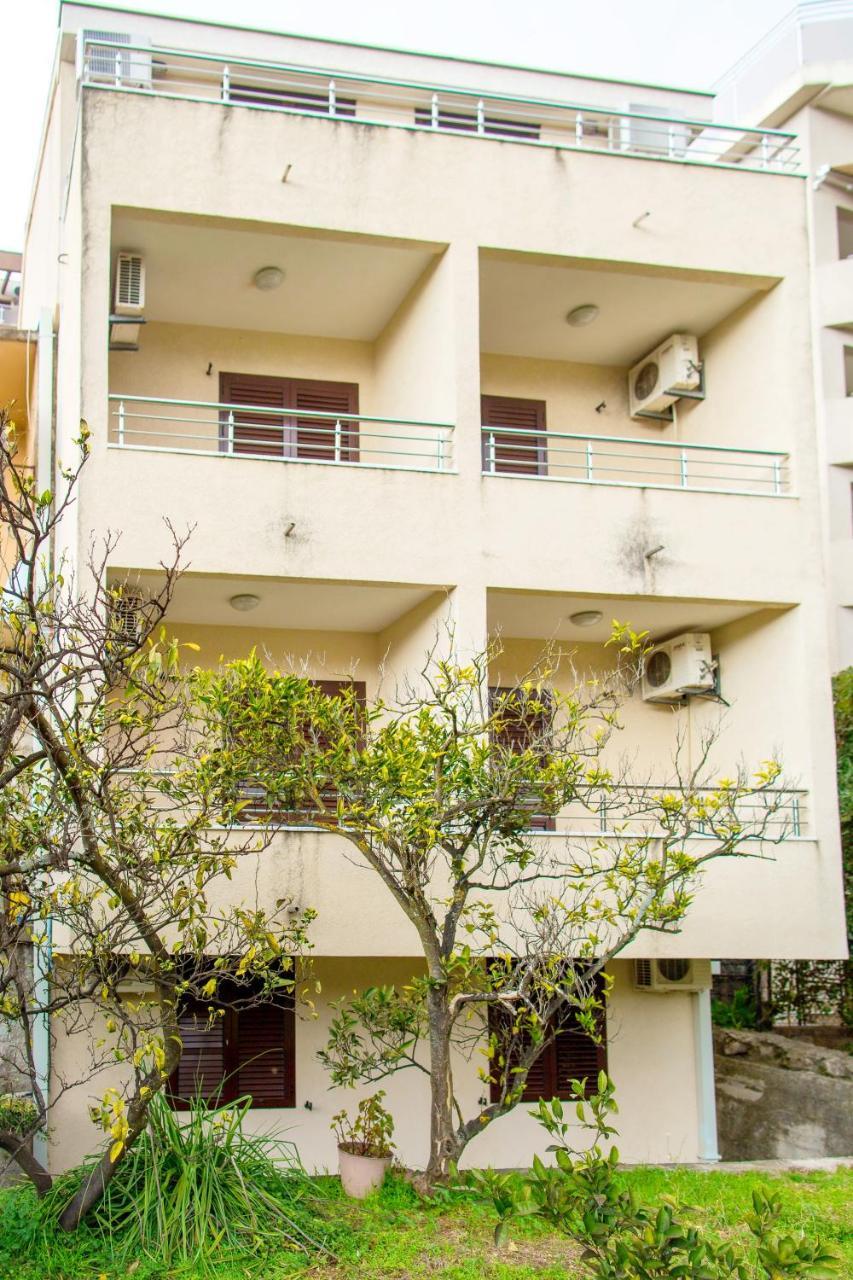 Guest House Mandarina Μπούντβα Εξωτερικό φωτογραφία