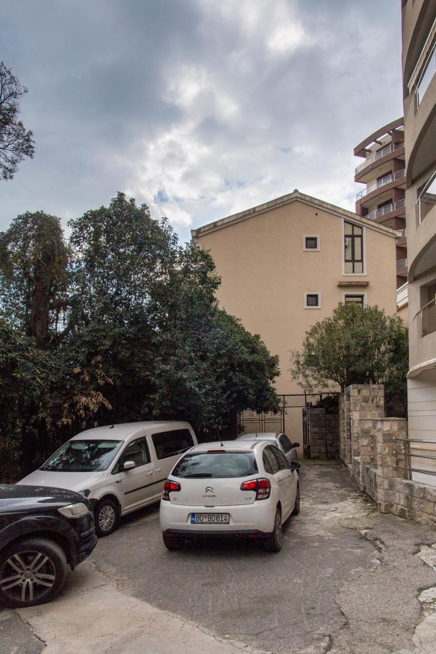 Guest House Mandarina Μπούντβα Εξωτερικό φωτογραφία
